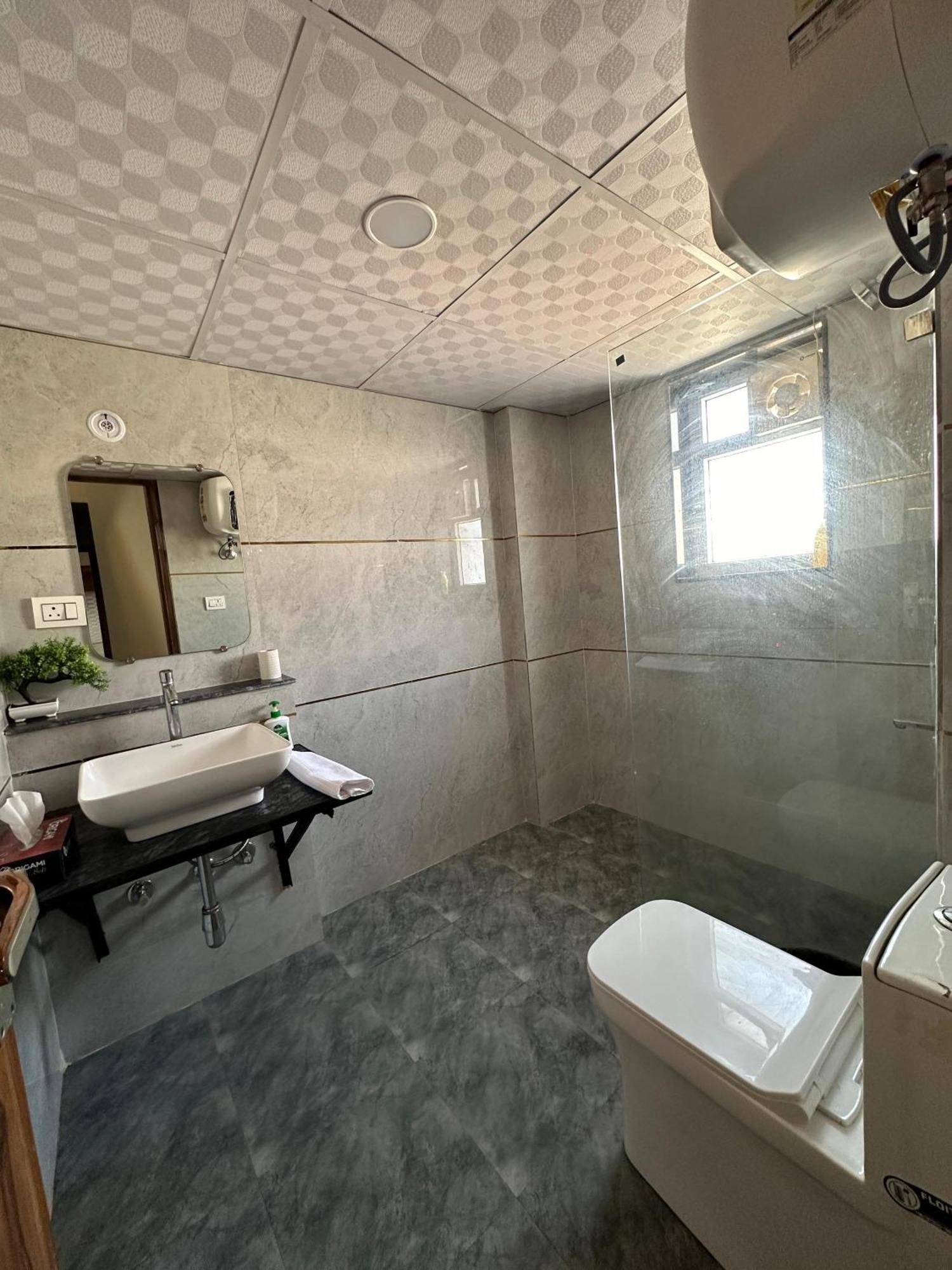 Sky Villa With Private Pool ノイダ エクステリア 写真